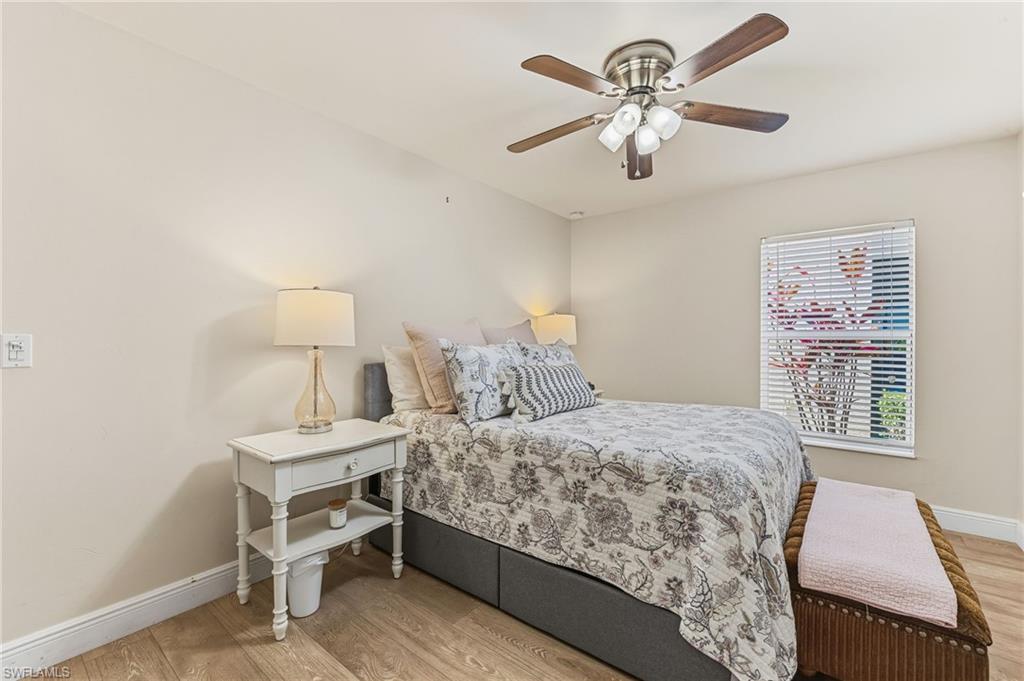 HAMPTON LAKES - Residential