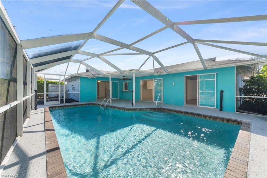 FORT MYERS SHORES - Residential