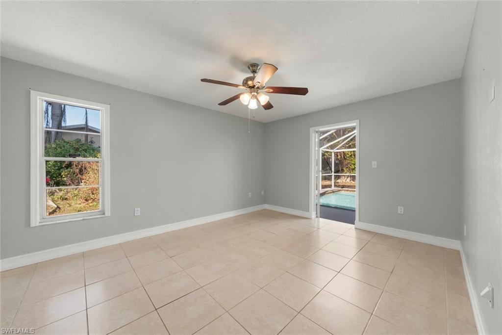 FORT MYERS SHORES - Residential