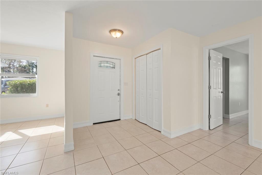 FORT MYERS SHORES - Residential