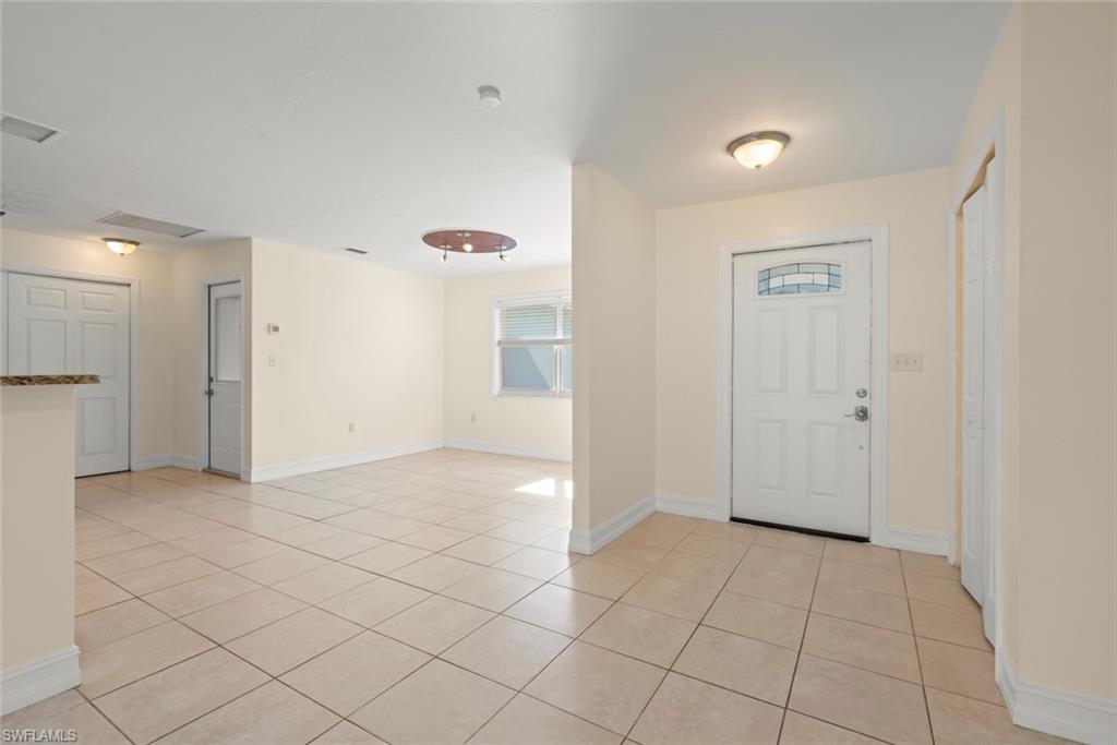 FORT MYERS SHORES - Residential