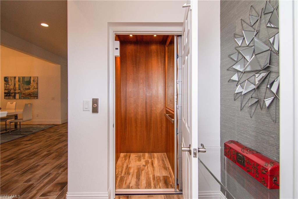 SIGNATURE CLUB - Residential