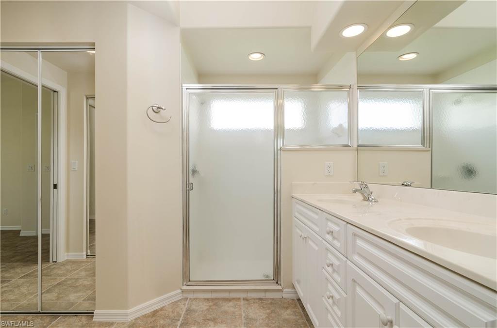 IBIS COVE - Residential