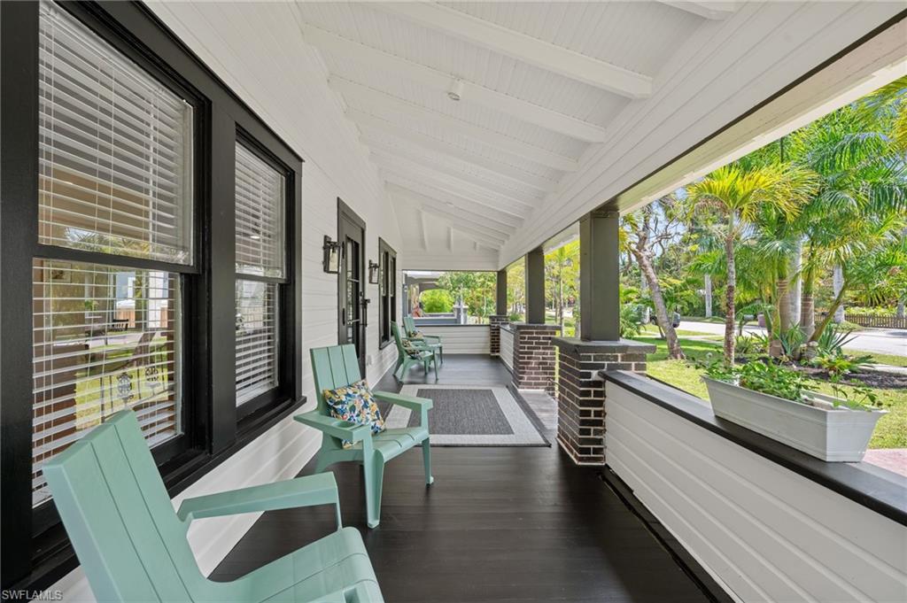 DEAN PARK - Residential