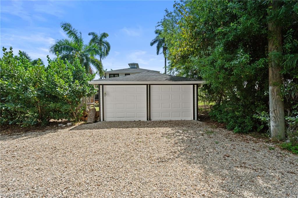 DEAN PARK - Residential