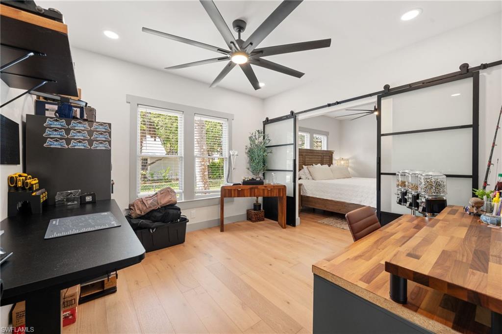 DEAN PARK - Residential