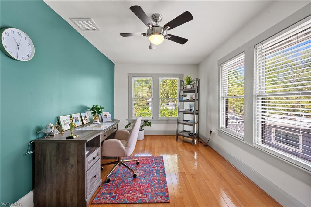 DEAN PARK - Residential