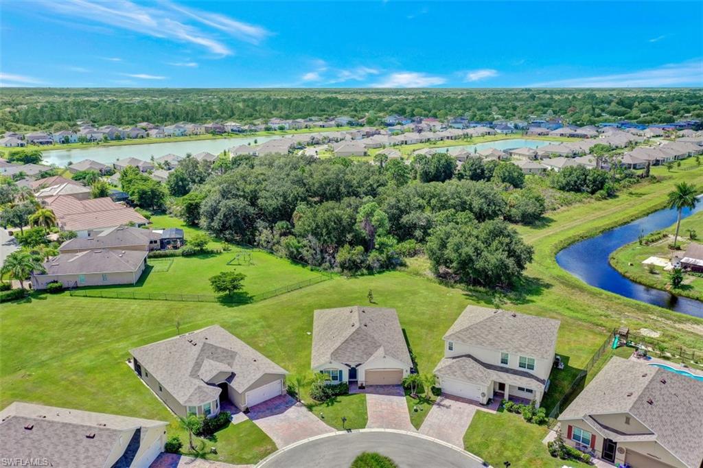 CALOOSA LAKES - Residential