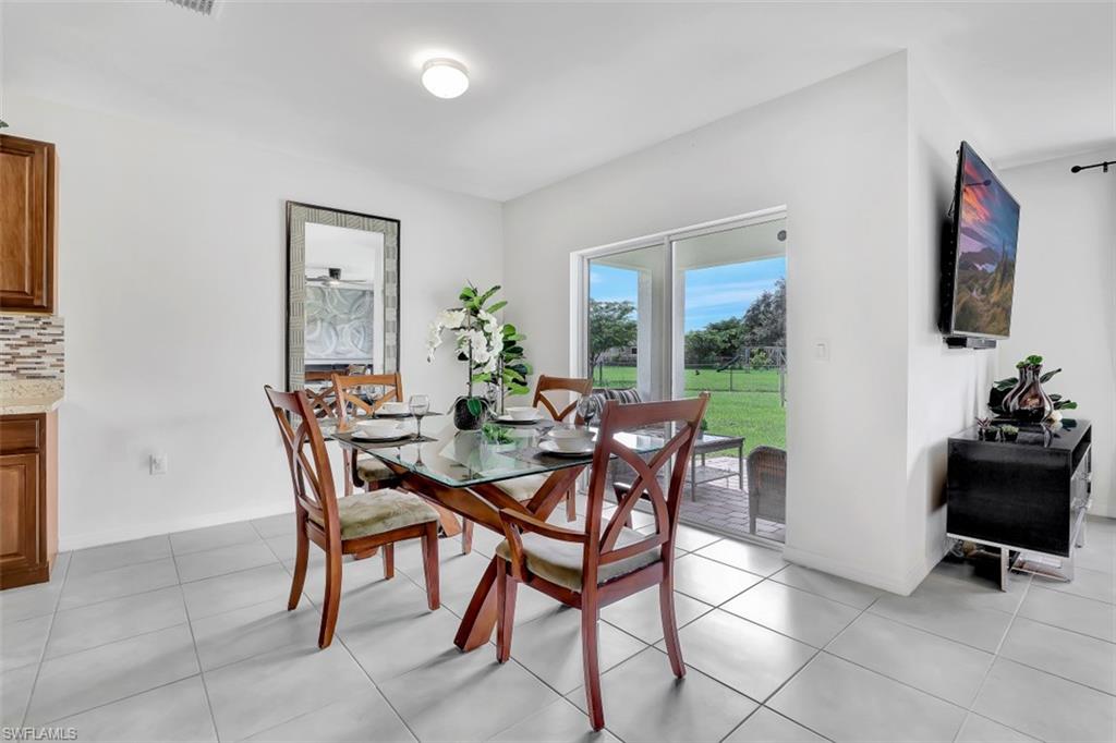 CALOOSA LAKES - Residential