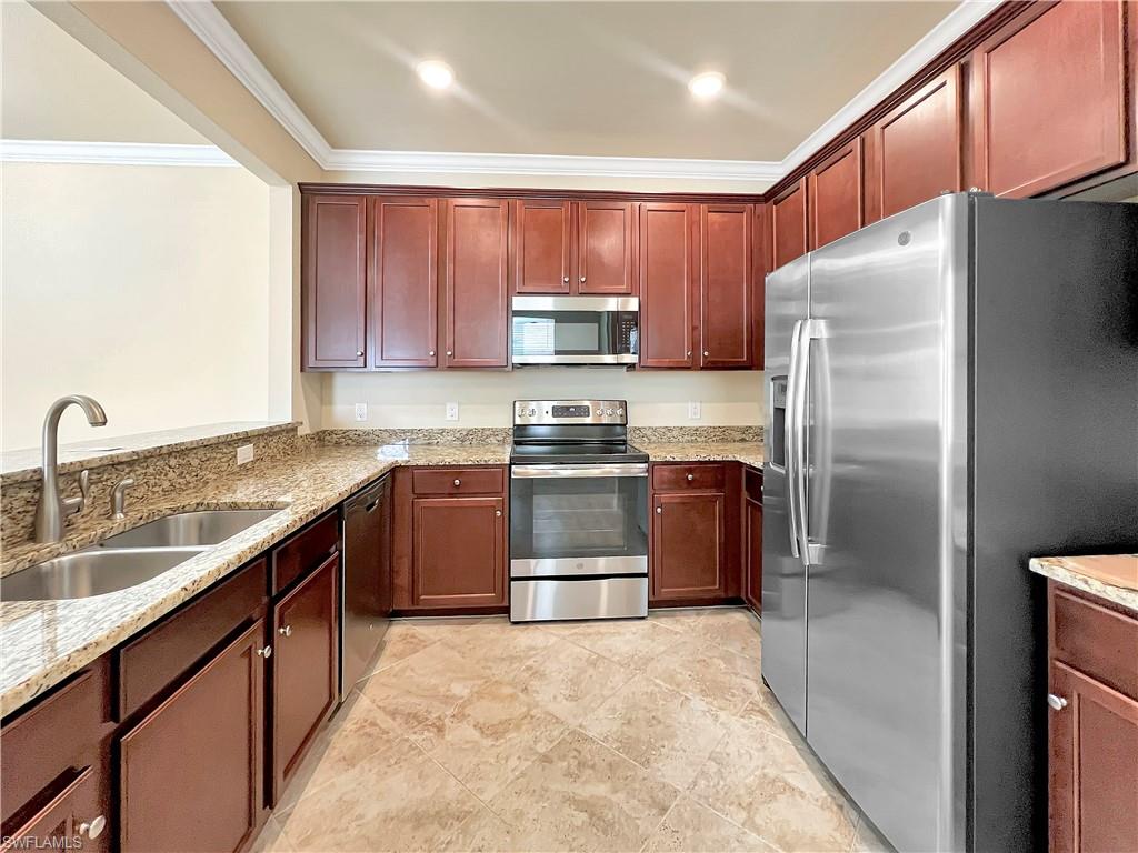 MARBELLA ON CYPRESS - Residential Lease