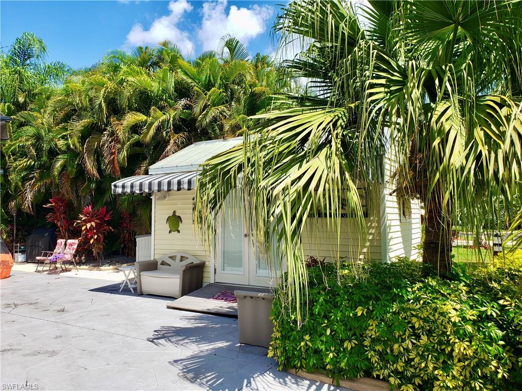 RIVERBEND MOTORCOACH RESORT - Land