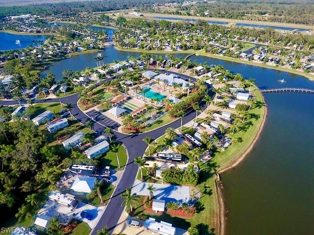 RIVERBEND MOTORCOACH RESORT - Land