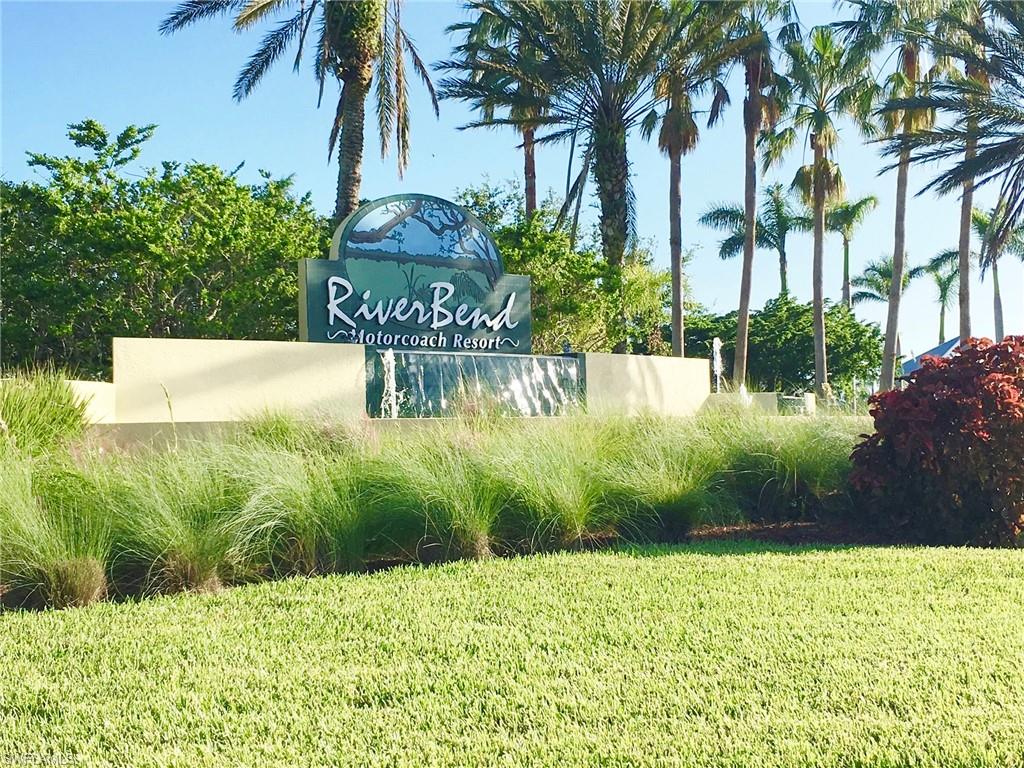 RIVERBEND MOTORCOACH RESORT - Land