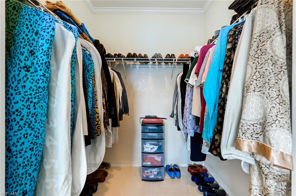 THE TIDES AT PELICAN LANDING - Residential