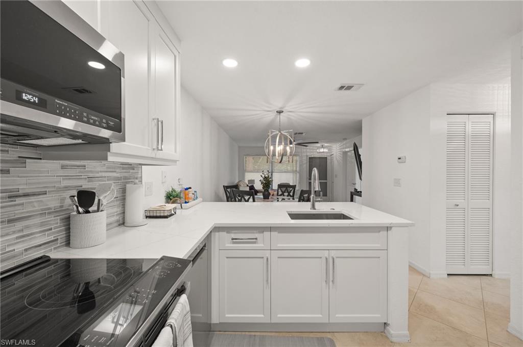 EMERALD WOODS - Residential