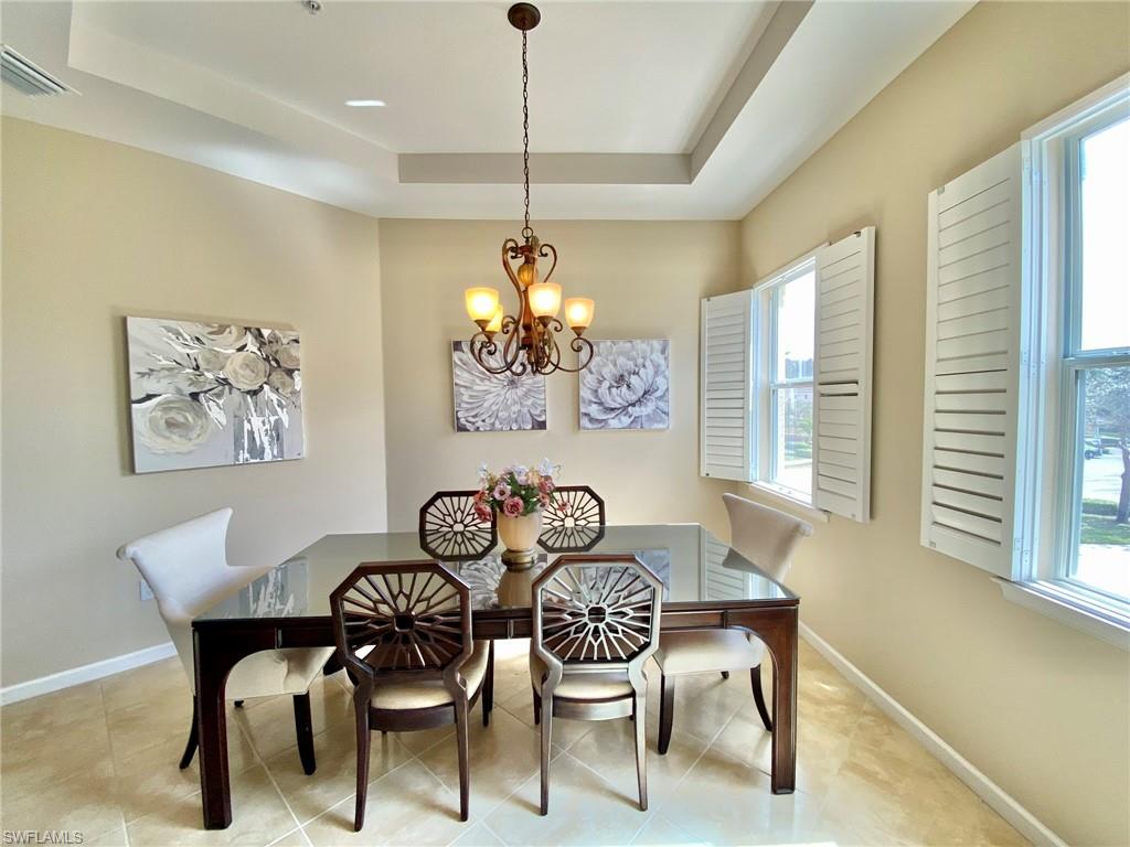 SOMERSET - Residential Lease