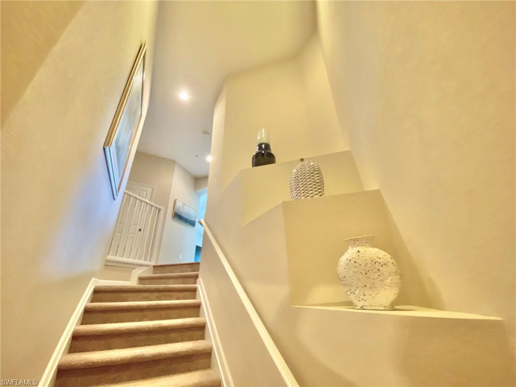 SOMERSET - Residential Lease