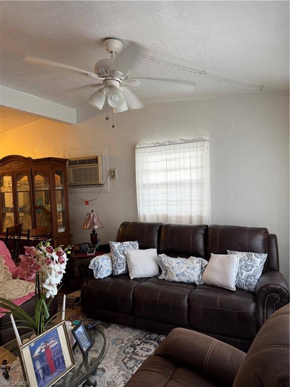 FORT MYERS - Residential