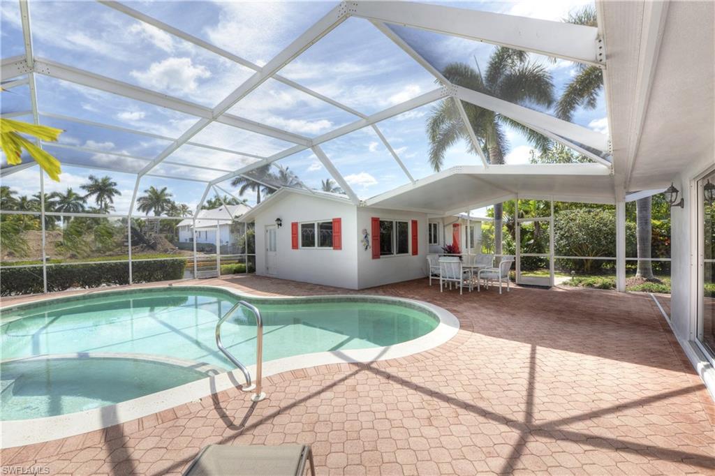 AQUALANE SHORES - Residential