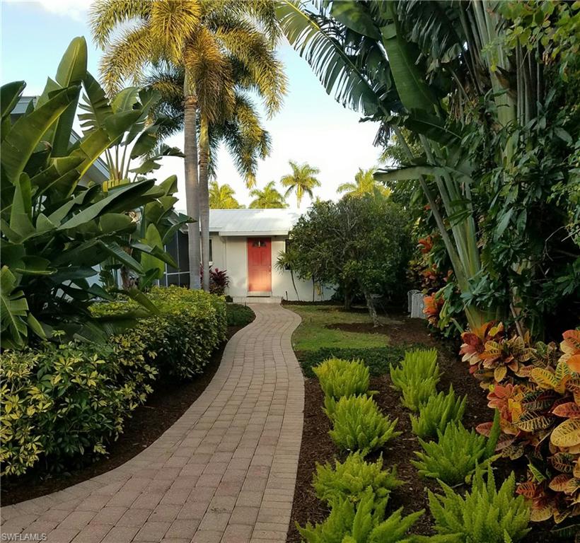 AQUALANE SHORES - Residential