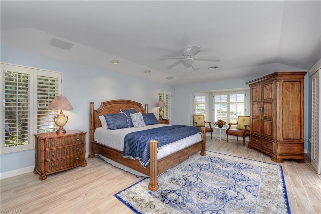 AQUALANE SHORES - Residential