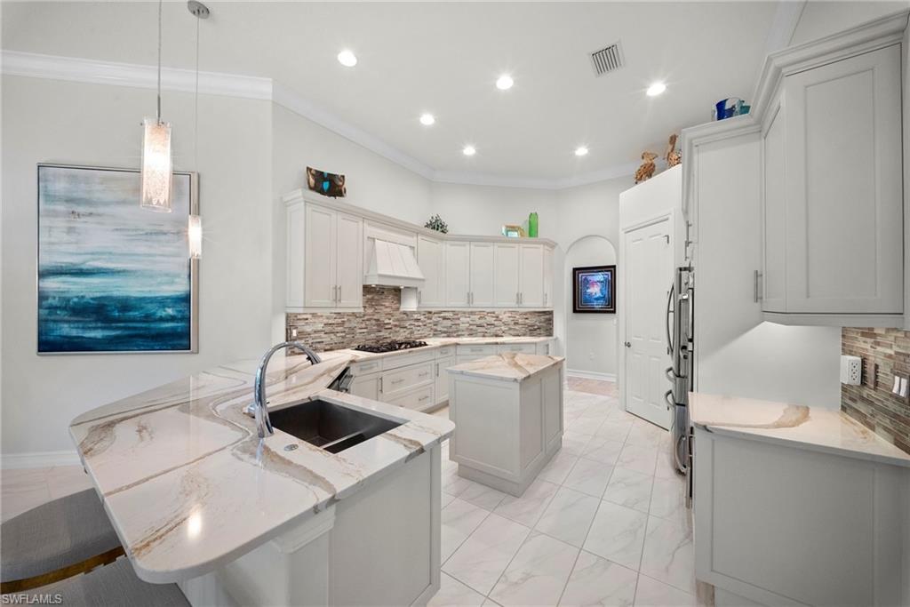 LAKOYA - Residential