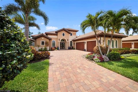 Photo of 6449 Costa CIR, NAPLES, FL 34113 (MLS # 226017380)