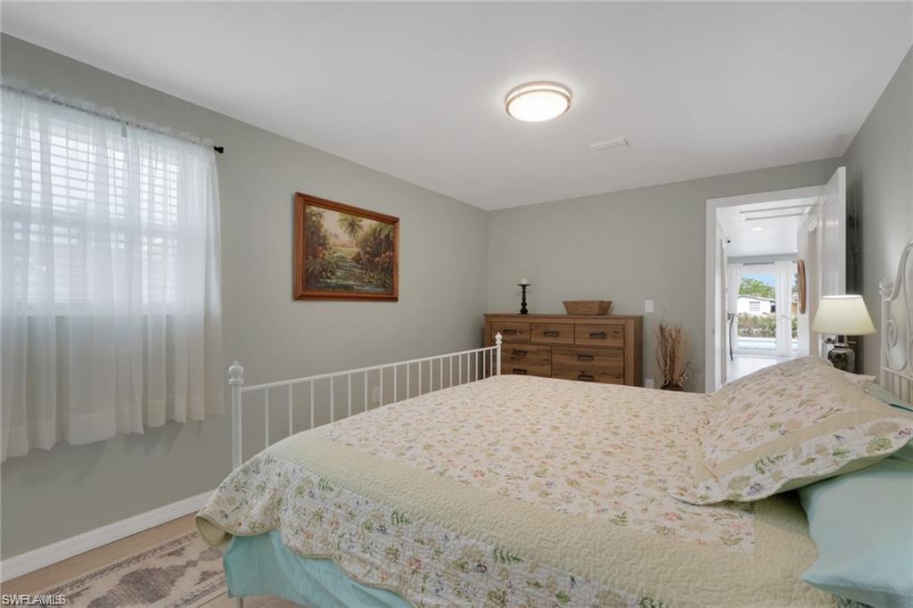 NAPLES PARK - Residential