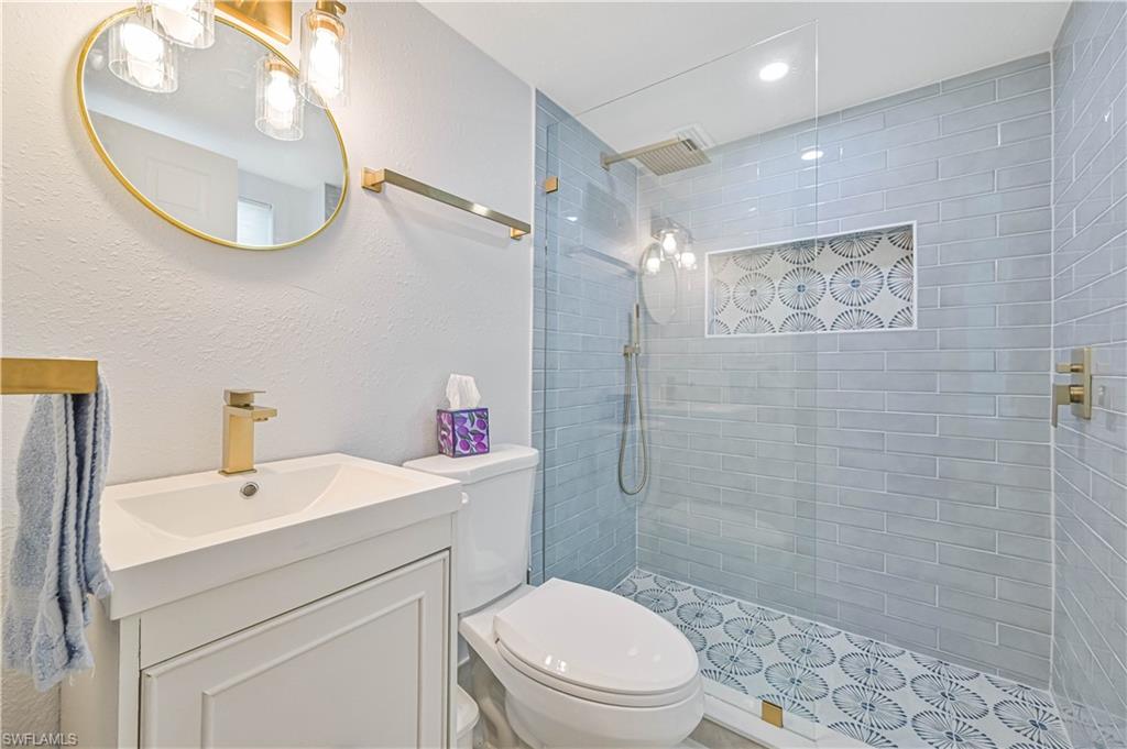 BONITA BEACH - Residential