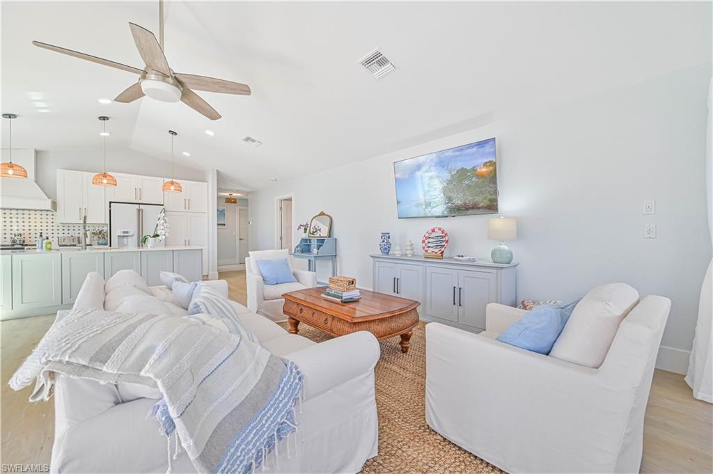 BONITA BEACH - Residential