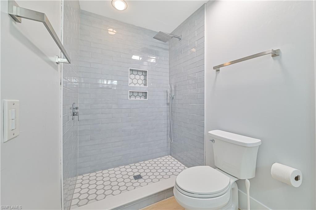 BONITA BEACH - Residential