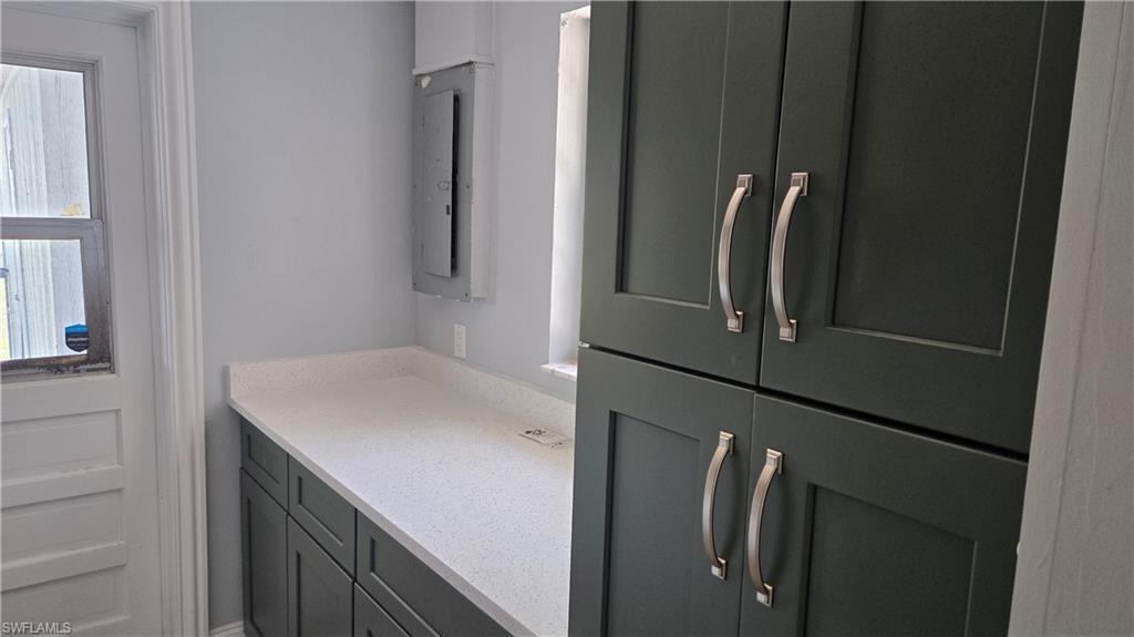 SAN CARLOS PARK - Residential Lease