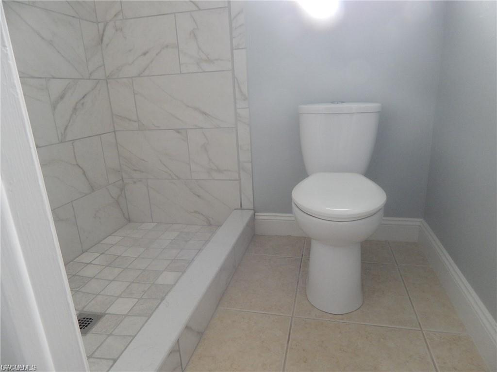 SAN CARLOS PARK - Residential Lease