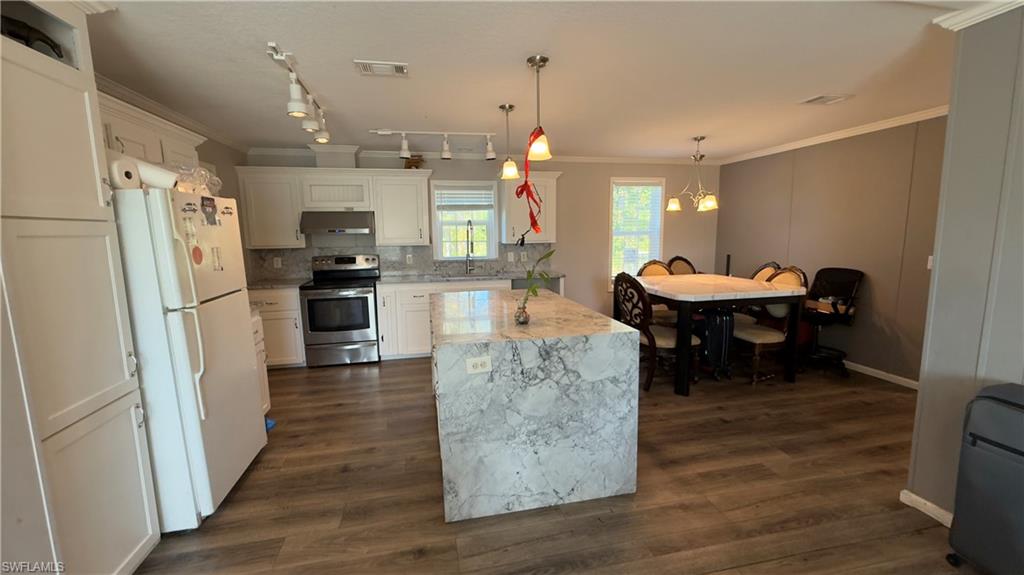 PUNTA GORDA - Residential