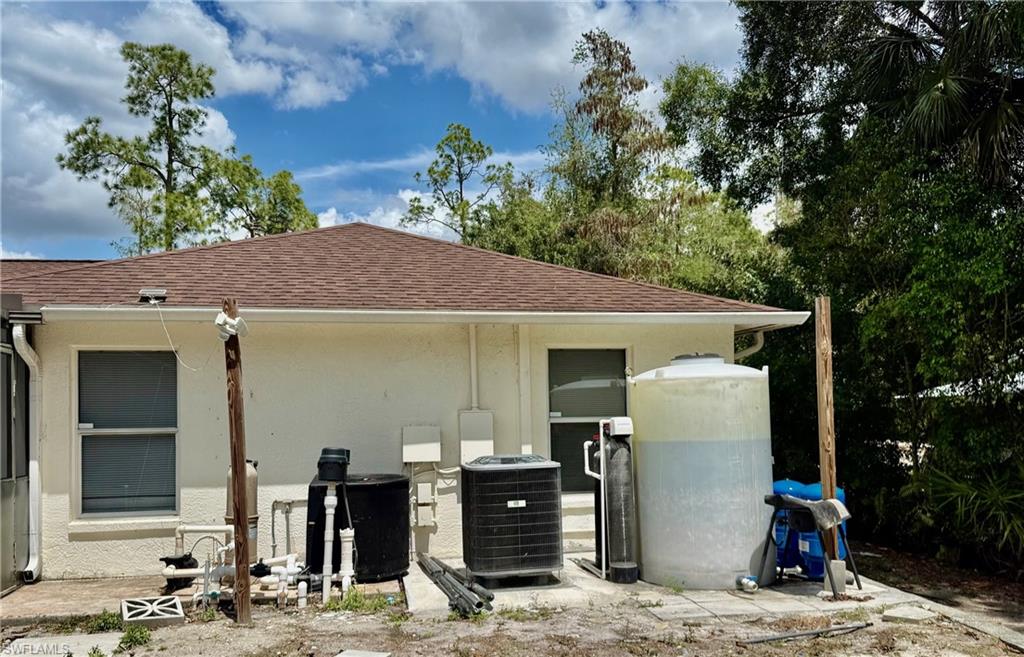 GOLDEN GATE ESTATES - Residential