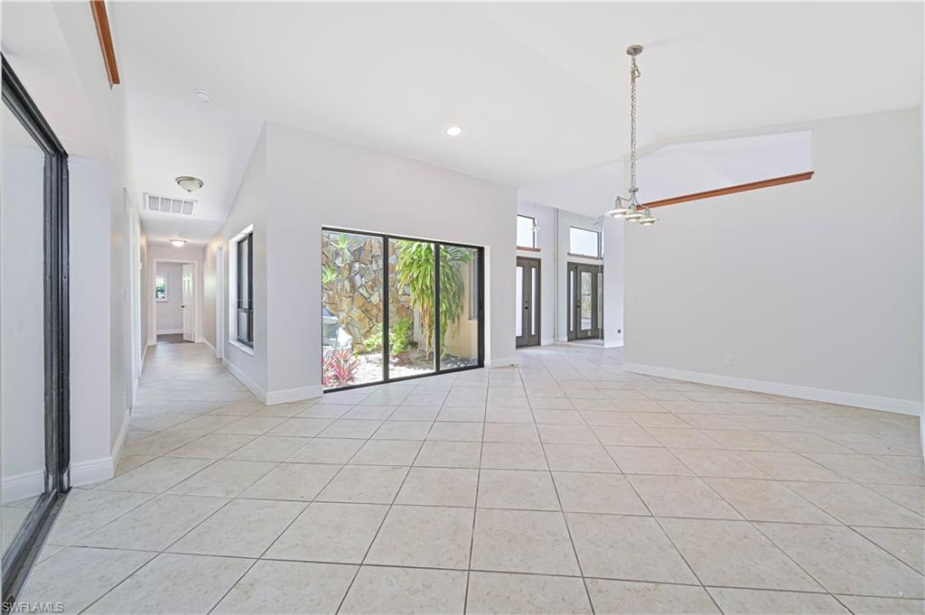 EAGLE RIDGE - Residential