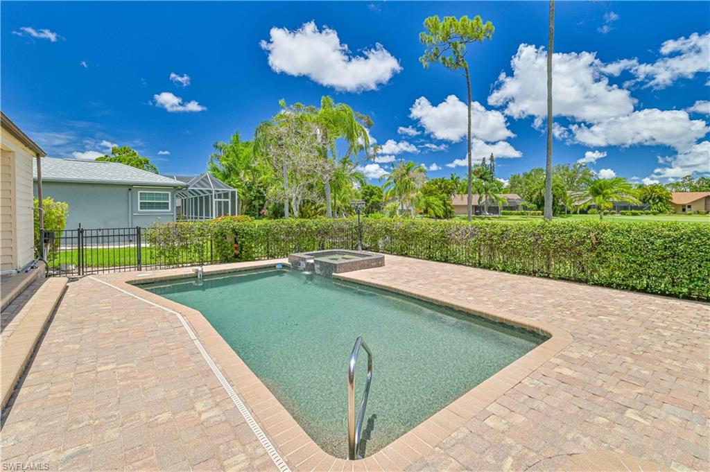 EAGLE RIDGE - Residential