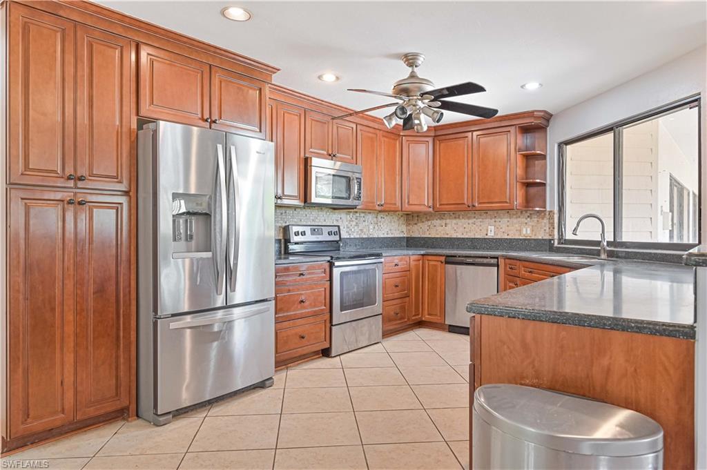 EAGLE RIDGE - Residential