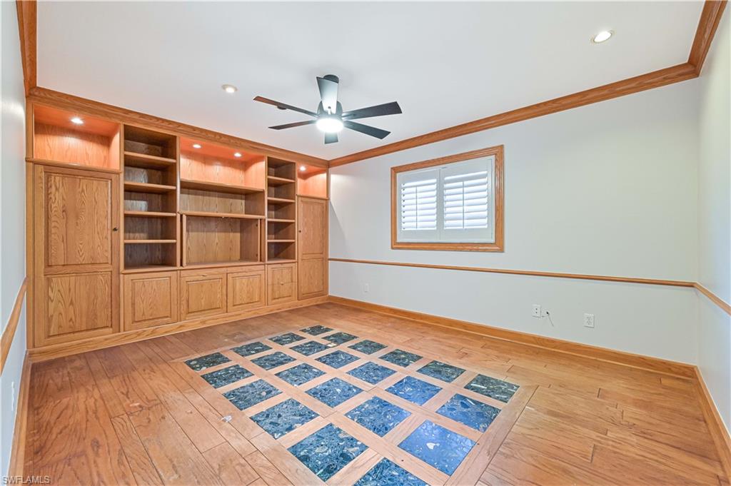 EAGLE RIDGE - Residential