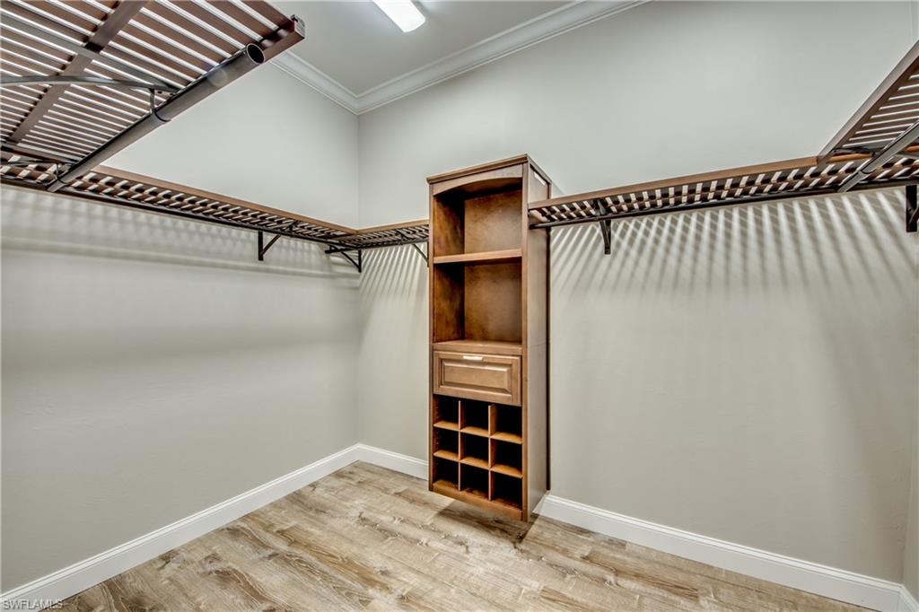 RIVERWIND COVE - Residential