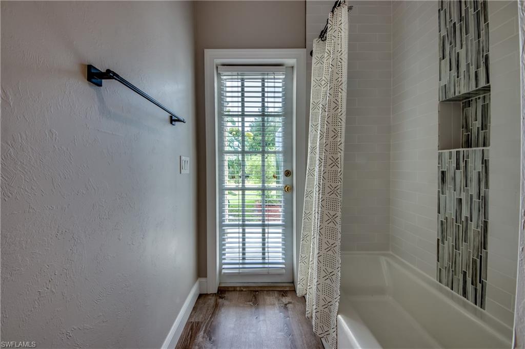 RIVERWIND COVE - Residential