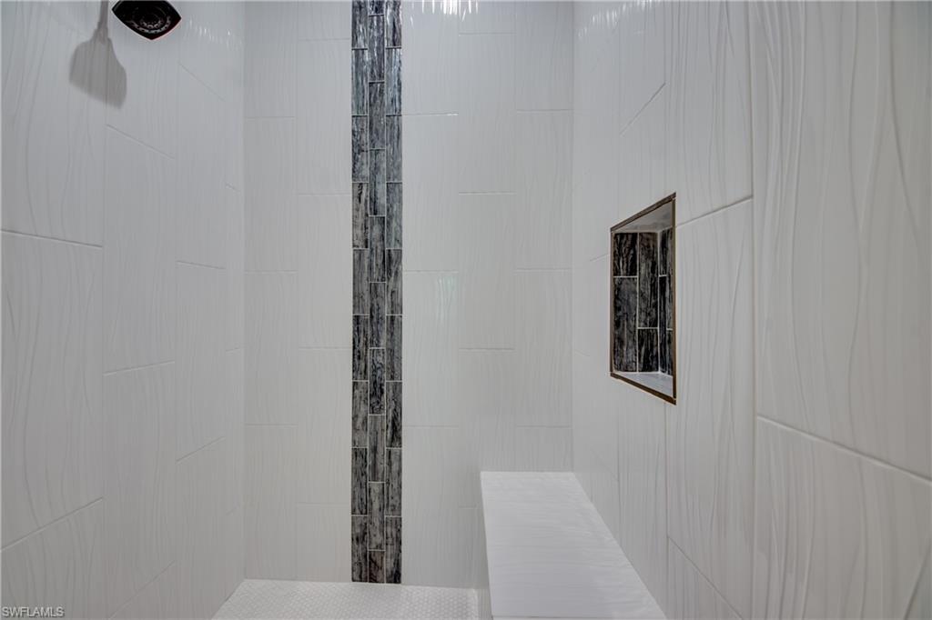 RIVERWIND COVE - Residential