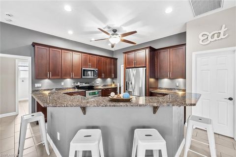 12471 Woodtimber LN FORT MYERS FL 33913