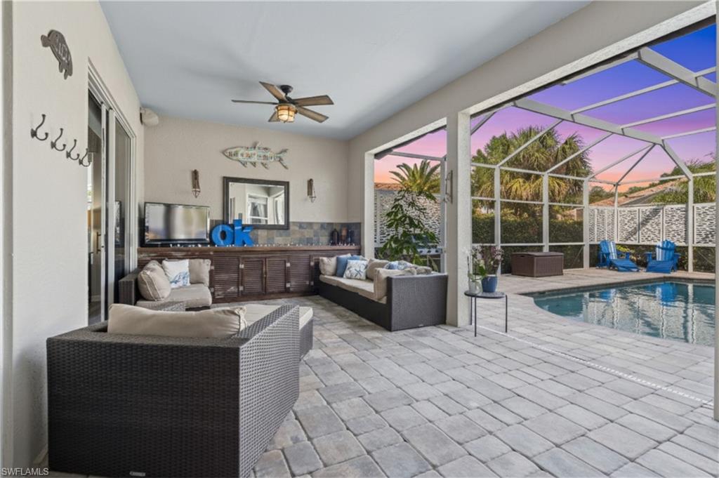 12471 Woodtimber LN