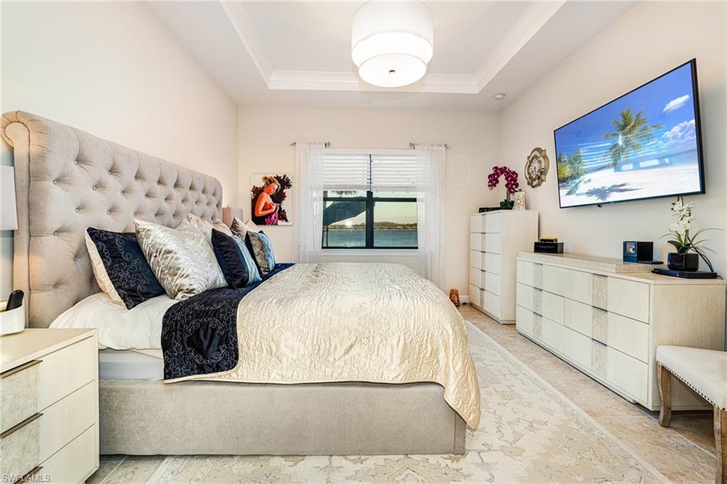 CORKSCREW SHORES - Residential