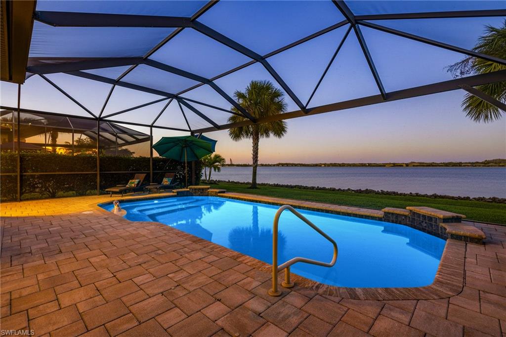 CORKSCREW SHORES - Residential