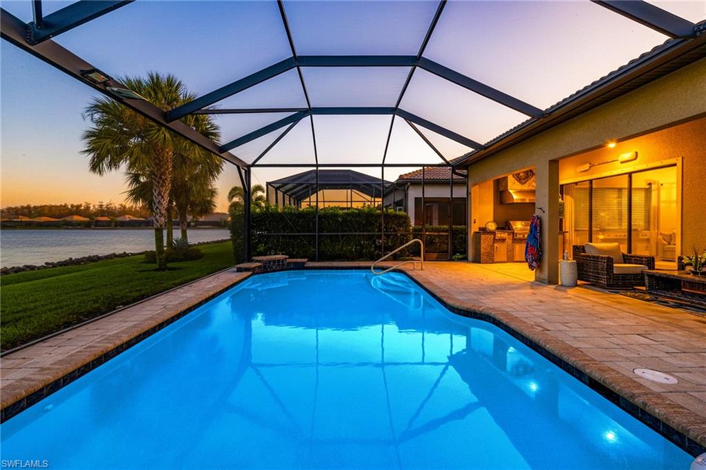 CORKSCREW SHORES - Residential