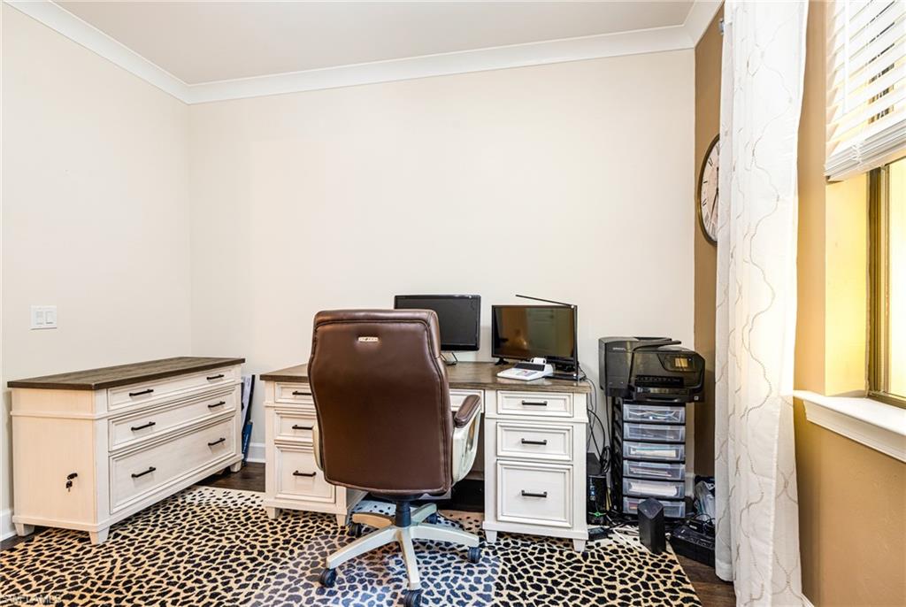 CORKSCREW SHORES - Residential