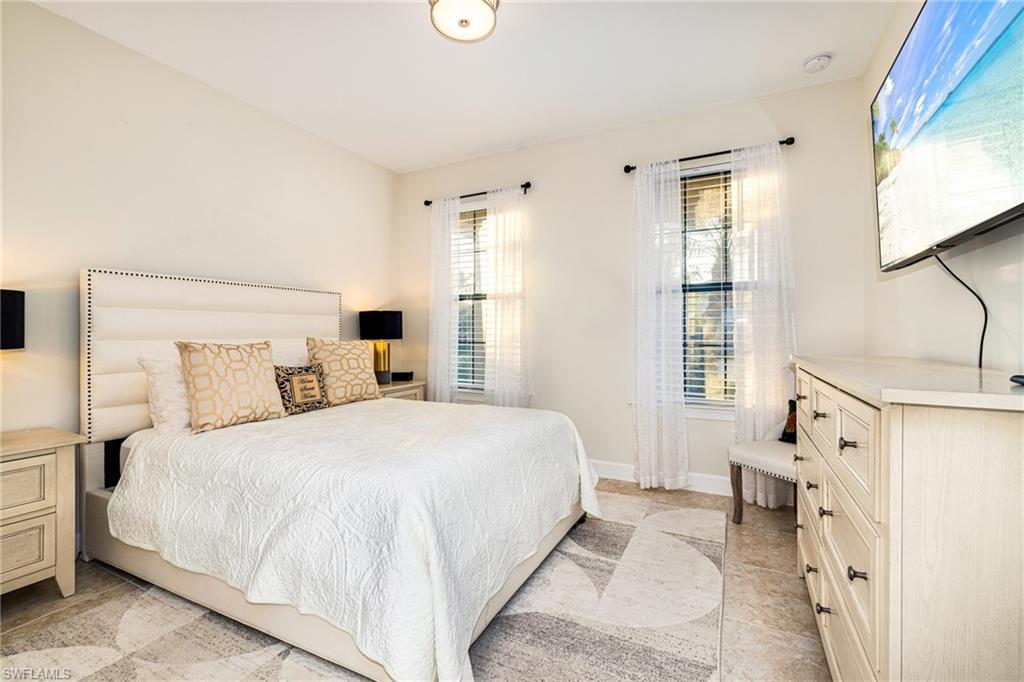 CORKSCREW SHORES - Residential