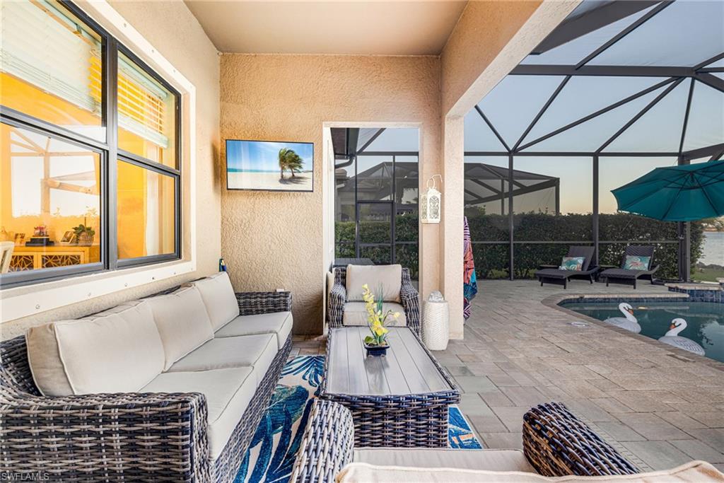 CORKSCREW SHORES - Residential